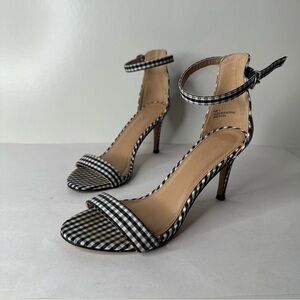 Stylish Black and White Gingham Women's Heels Size 6